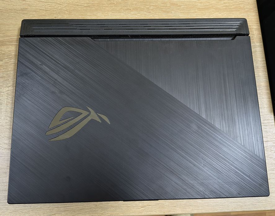 Asus rog strix g531gt