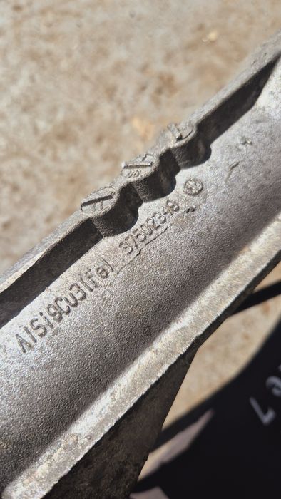 Кормилна рейка за Форд транзит след 2002г Дясна дирекция!