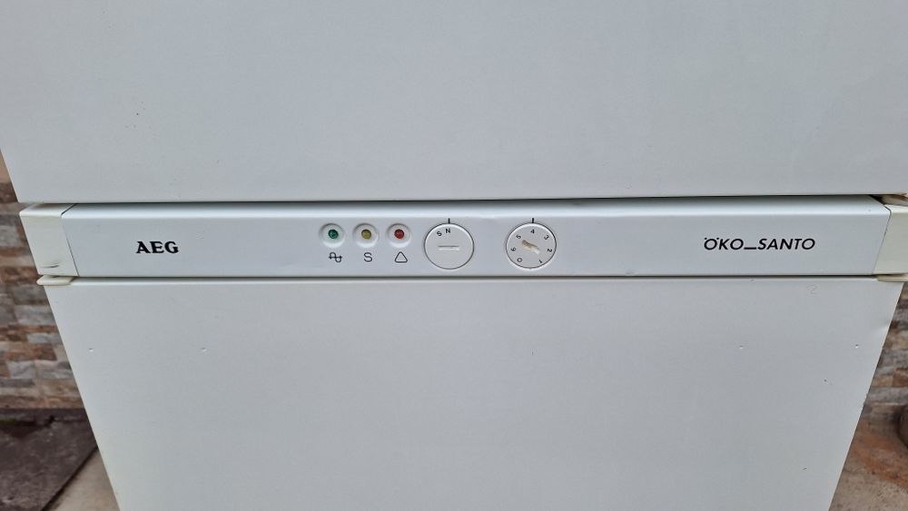 Комбиниран хладилник AEG