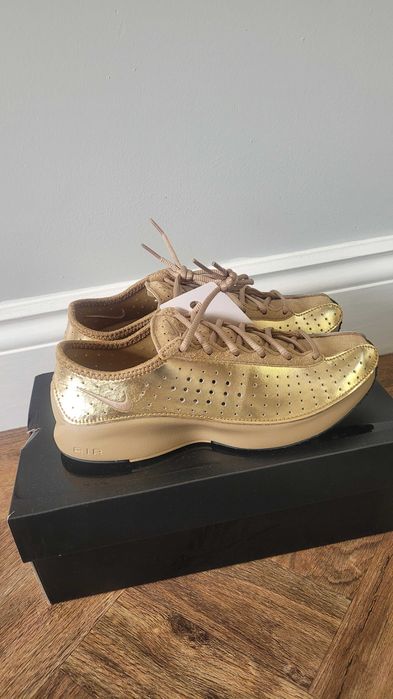 Дамски маратонки Nike Air