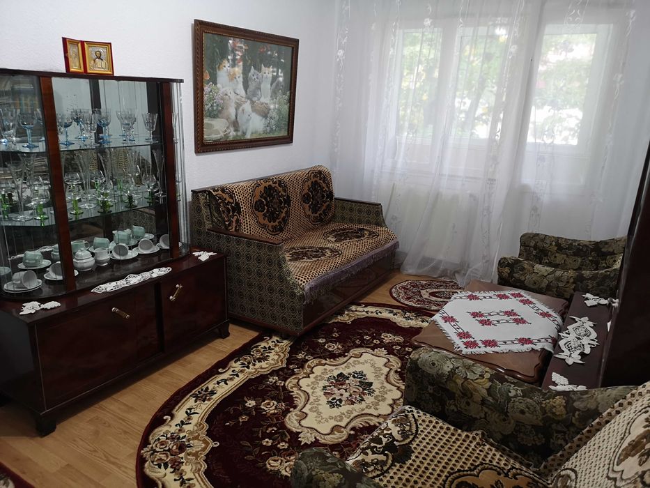 apartament 2 camere mobilat