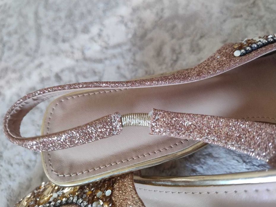 Эксклюзивные туфли ручной работы.