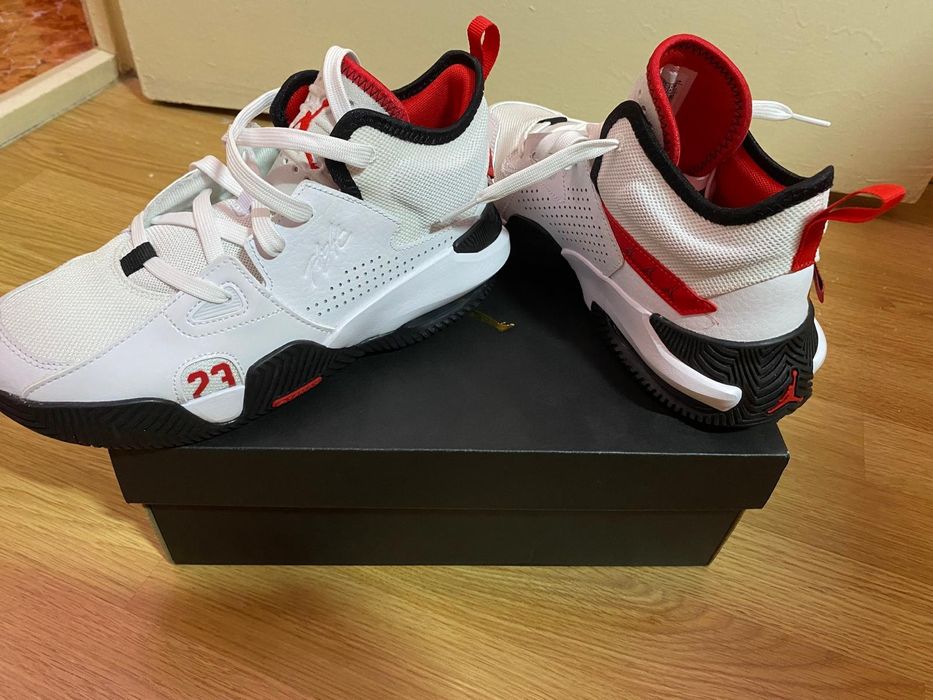 Papuci Jordan STAY LOYAL(GS)