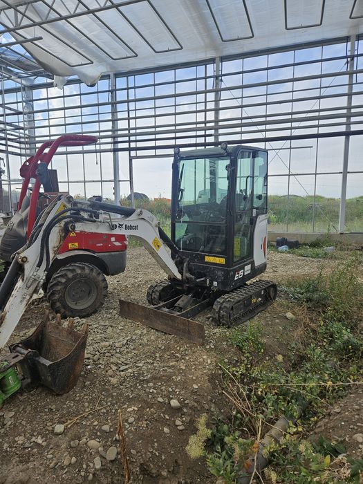 Inchiriez miniexcavator bobcat e19 , skid steer loader for rent incartcator senile bobcat t650, dumper 1.5t,