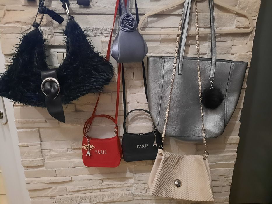 Genti dama mari si mici