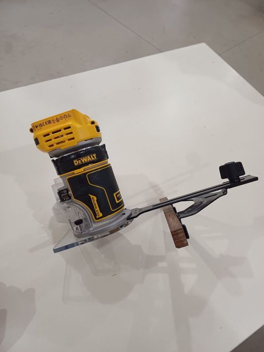 Dewalt dcw600 18v mașina de frezat