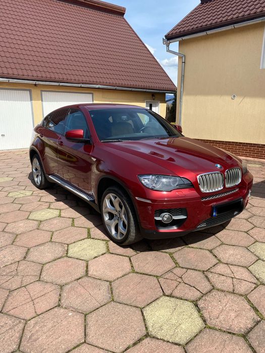 BMW X6 4.0D. Xdrive 306CP Are Bataie la Motor