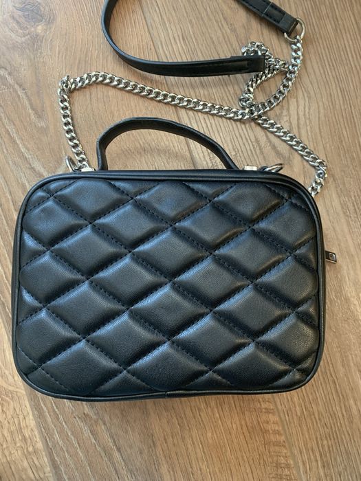 Чантичка Mango