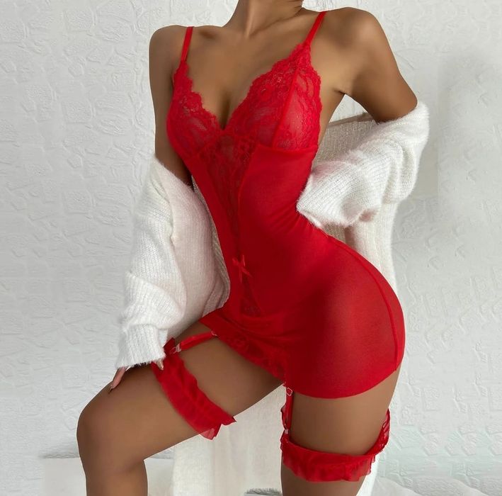 Costum Sexi 3 piese, Lenjerie Sexi Dantela cu portjartiere și Tanga
