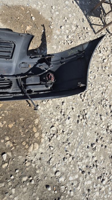 Предна броня за Тойота Авенсис Т25 2002- 2006г