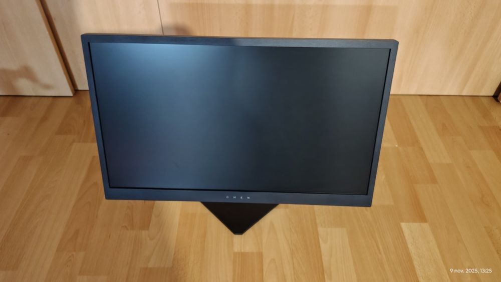 Vând monitor HP Omen