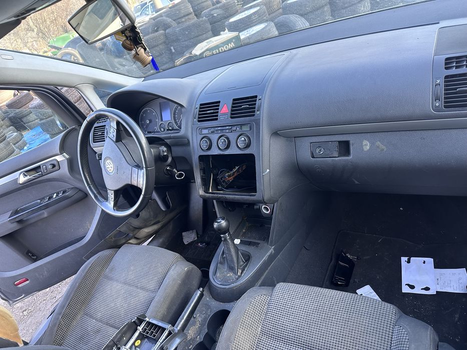 Vw touran Туаран 2.0 140 6 скорости на части