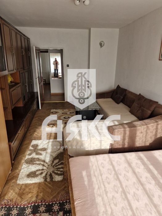 Дава се под наем Тристаен апартамент в София, Дианабад - 84 кв.м за 797.64 € - Снимка #1