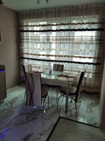 Дава се под наем Двустаен апартамент в София, Зона Б-18 - 70 кв.м за 650 € - Снимка #2