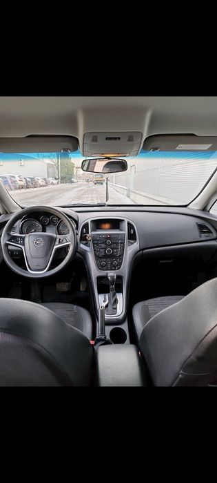 Opel Astra J Automat