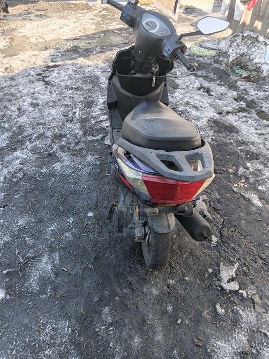 Продам скутер   М7