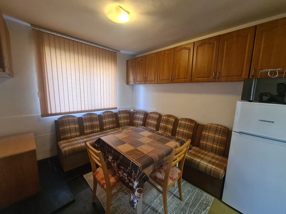 Дава се под наем Тристаен апартамент в Пловдив, Въстанически - 100 кв.м за 433.5 € - Снимка #5