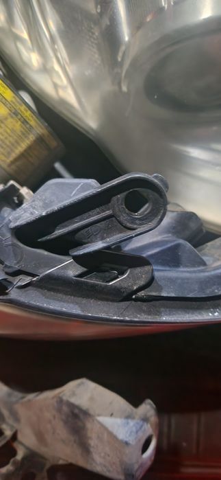 Продам фары Subaru Outback 2008.