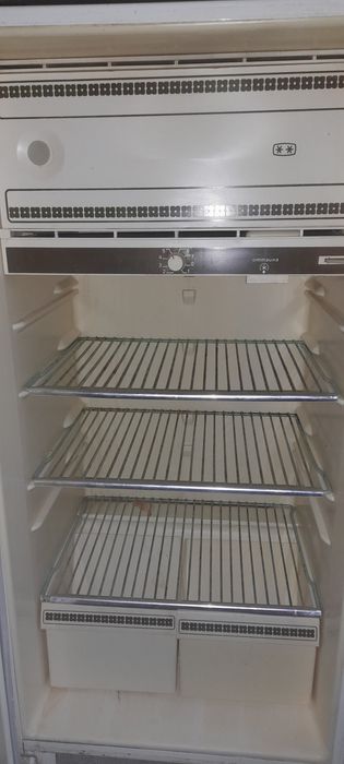 Продаётся холодильник