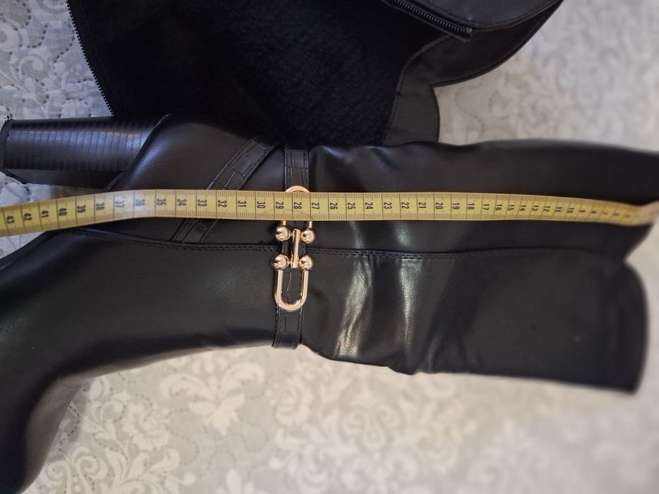 Cizme femei lungi, imblanite cu fermoar , toc de 9 cm