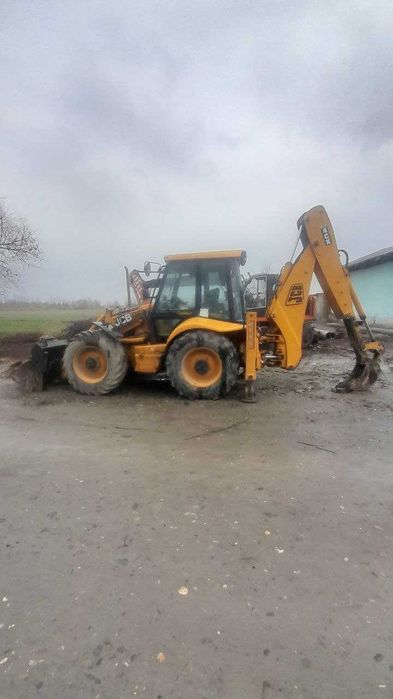 ЖСБ 4X4 XOLATI ZUR Mator yog' yemaydi