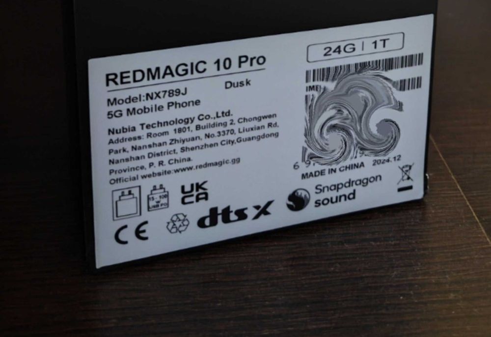 Red magic 10 pro 36 gb ram 1Tb