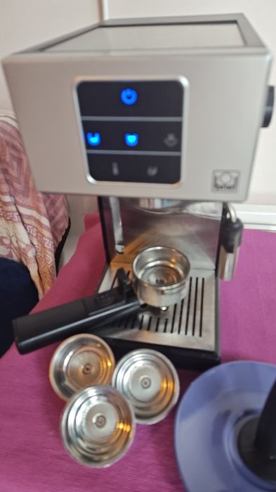 Кафемашина BRIEL AS03 – 20 Bar + 8 пакета Lavazza подарък