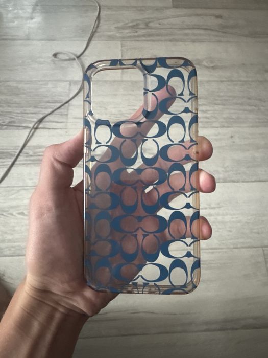 Продам чехол на iPhone 15-й Pro Max