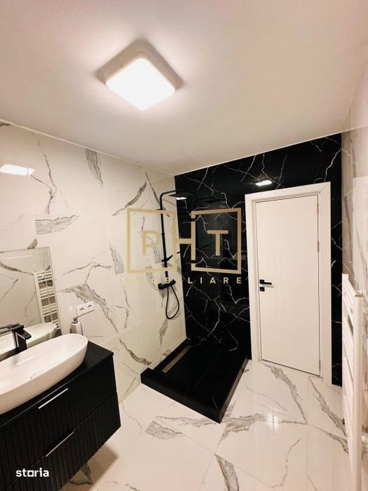 Apartament de vanzare cu 3 camere, 74 mp, zona Florilor!