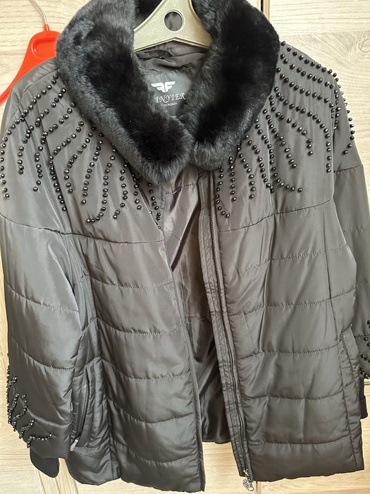 Продам куртку весна осень