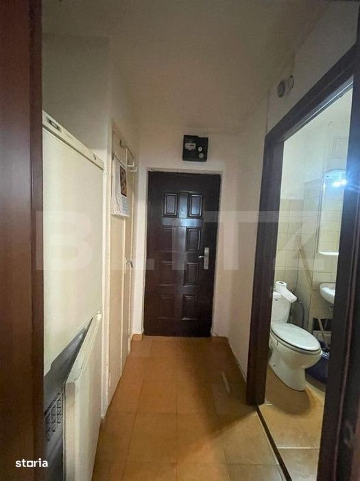 Garsoniera recent renovata, 25 mp, zona strazii Parang