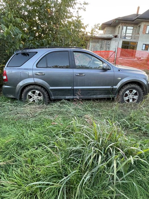 cu volan pe partea dreapta , cu volan pe stanga , pentru piese , fier vechi