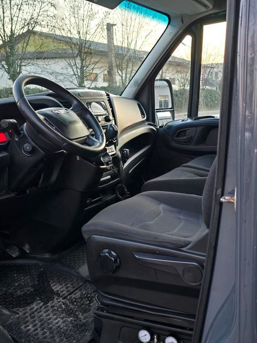 Vând Iveco Daily 50C 15 detarat 3,5 T