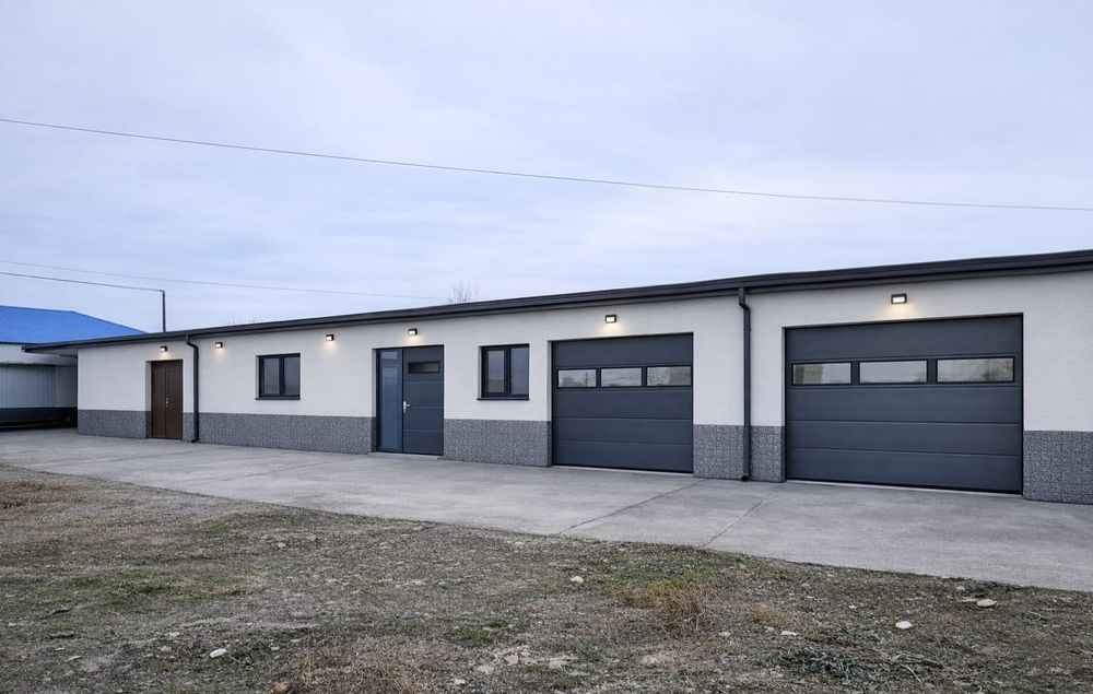 Spatii Depozite Ateliere Roman NT