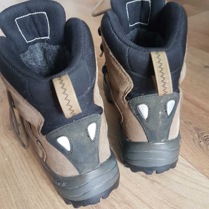 Bocanci Munte Gore-tex Originali