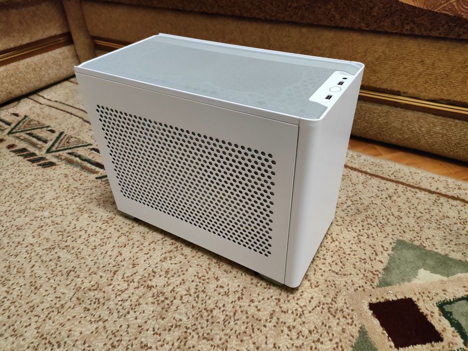 Cooler Master NR200P Mini ITX корпус кейс для ПК компьютера