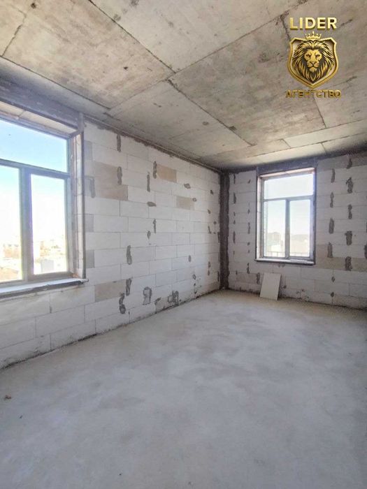 Продается 3х комнатная квартира ор.р Шарк1 Базарчик цена 45800у.е