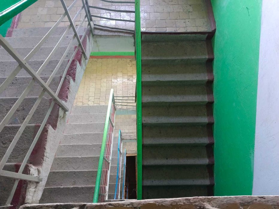 Продам 3х комн кв 15 мкр