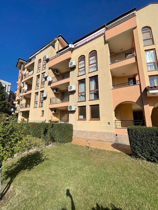 Продава се Двустаен апартамент в Свети Влас - 61 кв.м за 1722 €/кв.м - Снимка #2