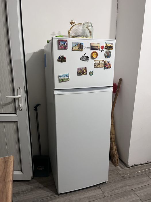 Холодильник Midea