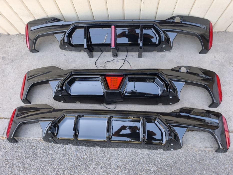 Бампер BMW G30 диффузор задний