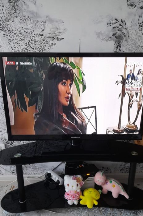 Телевизор самсунг