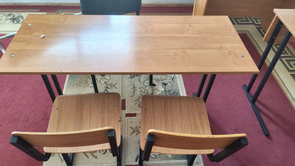 Парта стол,стуля, доска
