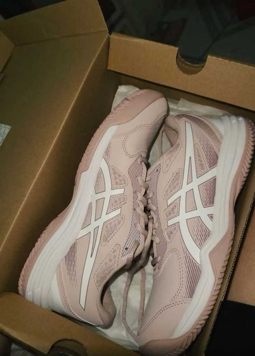 ASICS Upcourt 6 | размер 38 – като нови!