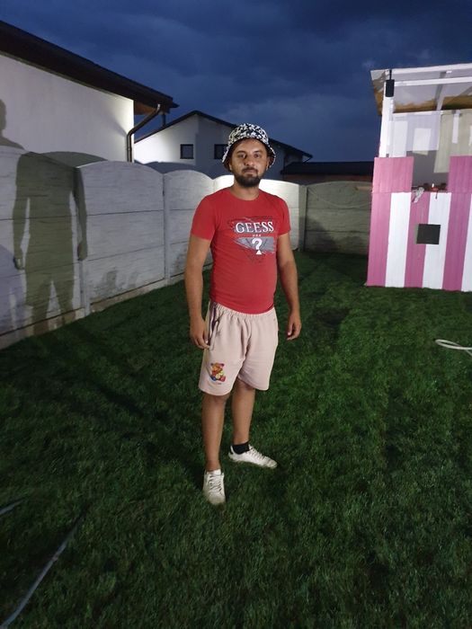 Rulouri de gazon transport și montaj