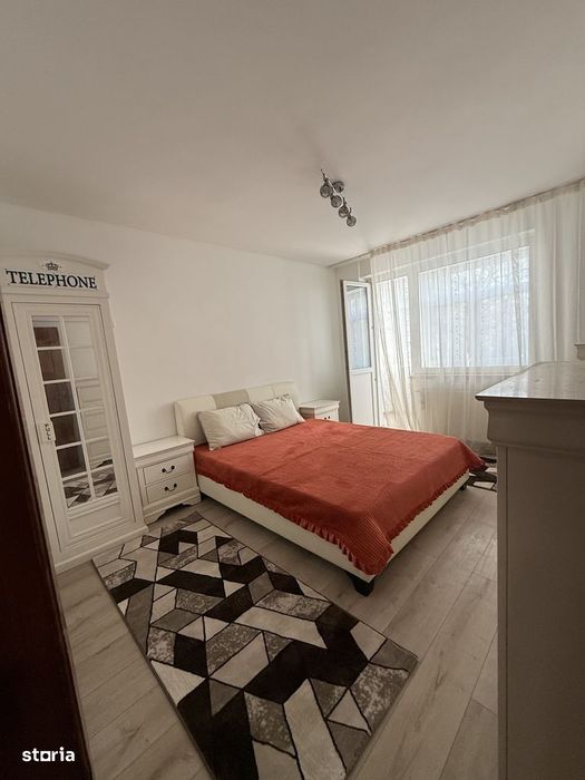 Colibri, etaj 1/4, Preț 500 euro