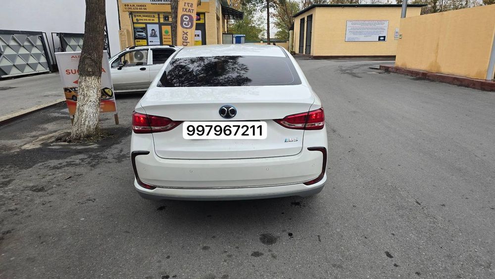 Baic eu5 R500 zapas hod 416km 2019yili