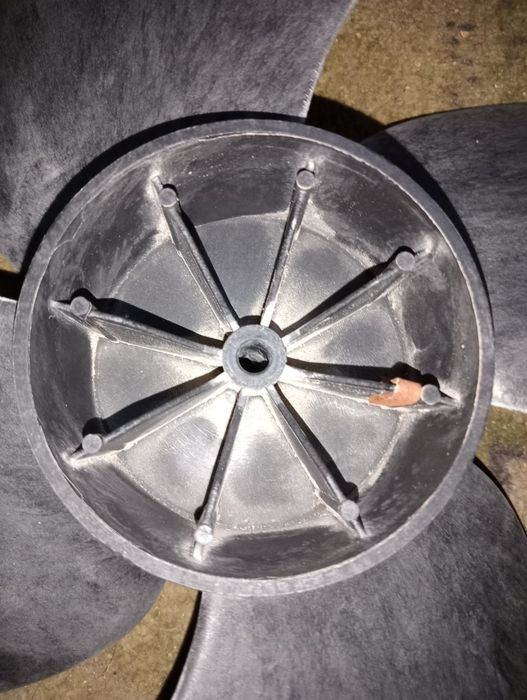 Продам хорошие лопасти.