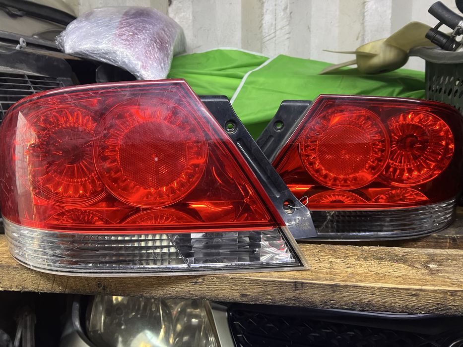 Задний стоп митсубиси лансер 9