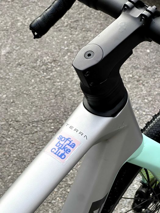 Gravel колело Orbea TERRA M30 Team APEX Groupset